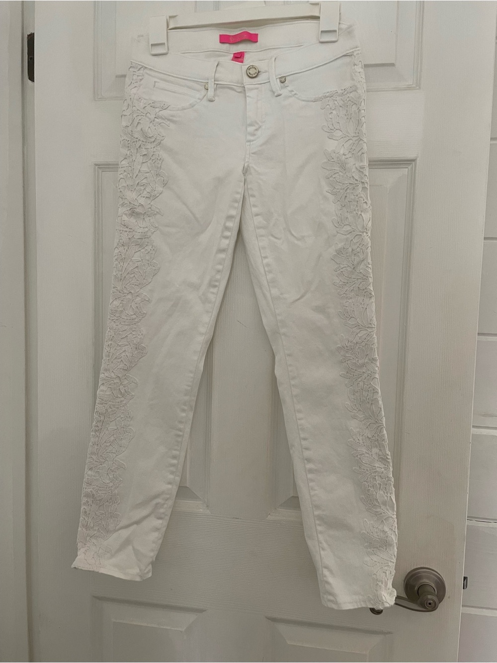 Lilly Pulitzer White Skinny Jeans with Floral Side Embroidery